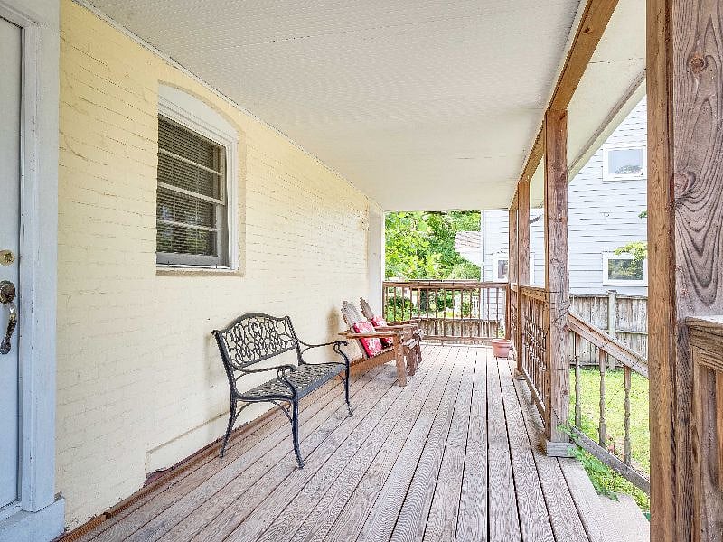 Furnished Finder property 285171_2 photo 2