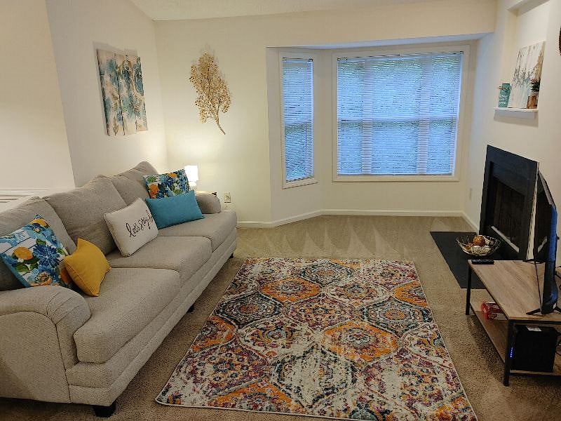 Furnished Finder property 285378_1 photo 2