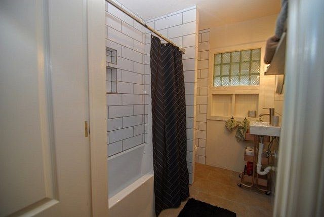 Furnished Finder property 285424_1 photo 12