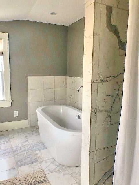 Master bath - upstairs