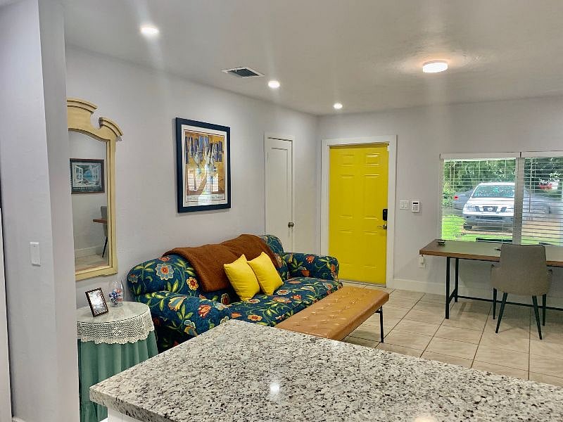 Furnished Finder property 285592_1 photo 9