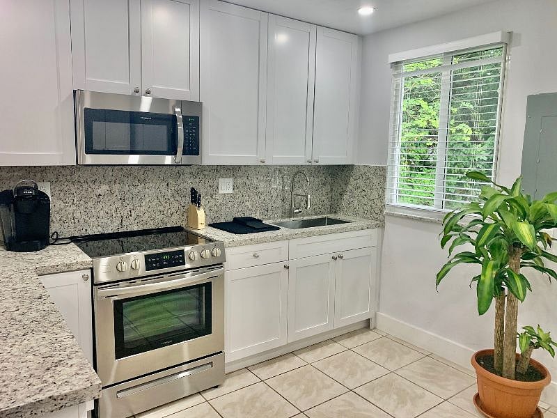 Furnished Finder property 285592_1 photo 12
