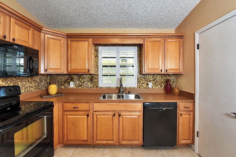 Furnished Finder property 285607_1 photo 18
