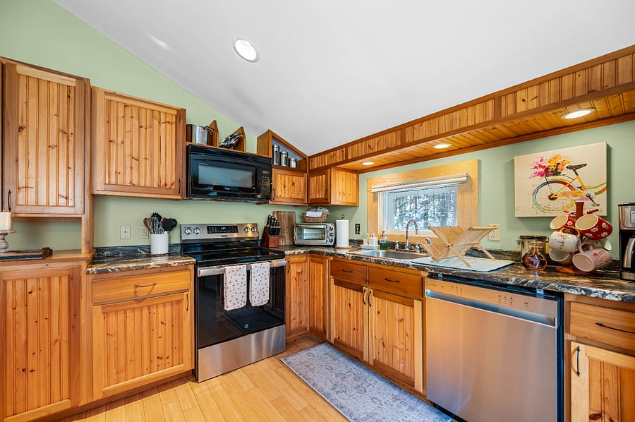 Furnished Finder property 285810_1 photo 3