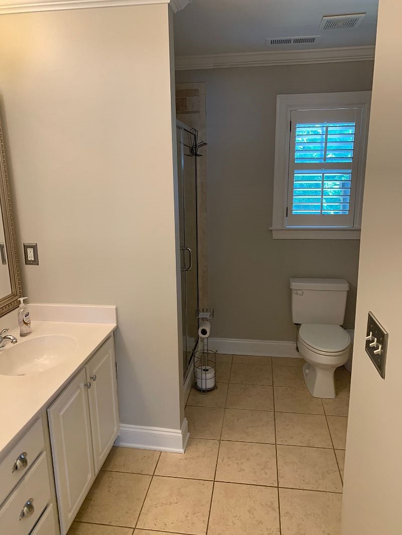 MASTER BATH; GROUND FLOOR
