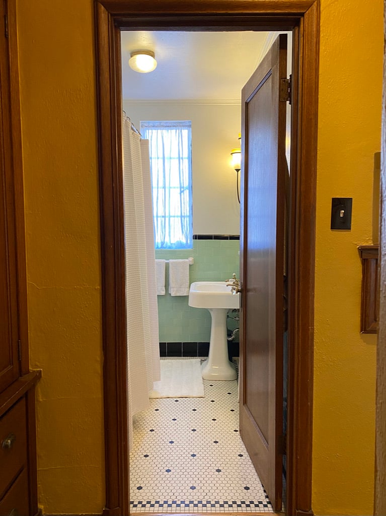 Furnished Finder property 286000_1 photo 17