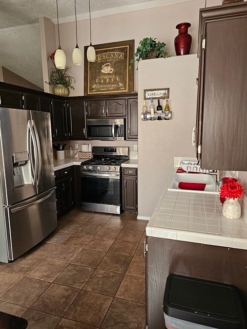 Furnished Finder property 286002_1 photo 3