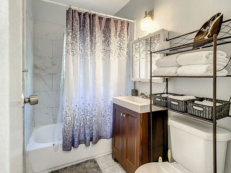 Bathroom is fully stocked with starter supplies and towels at the beginning of your stay!