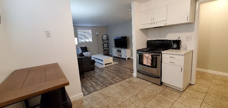 Furnished Finder property 286218_2 photo 8