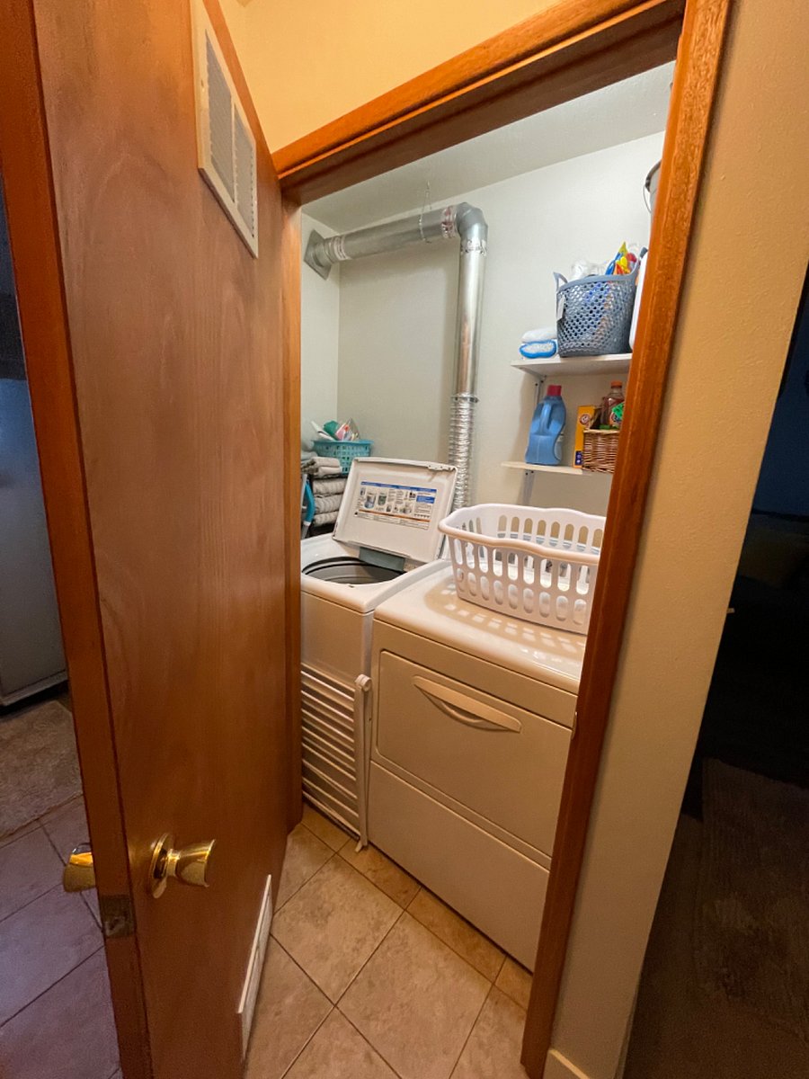 Onsite washer and dryer.
