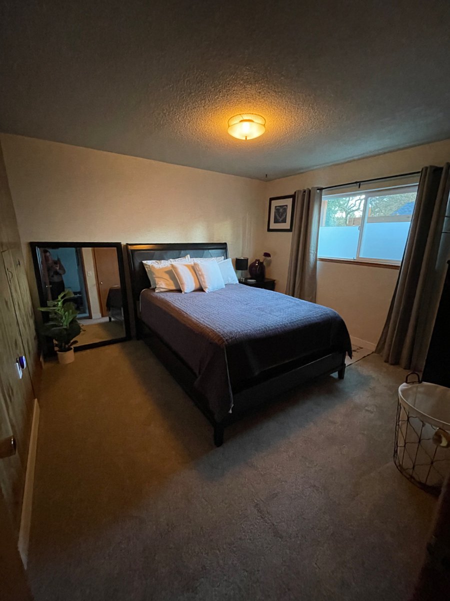 Queen bed