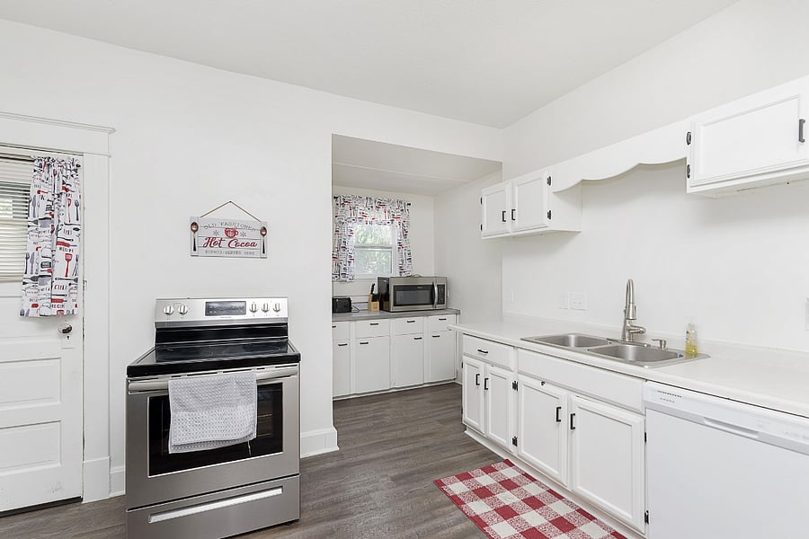 Furnished Finder property 286359_2 photo 8