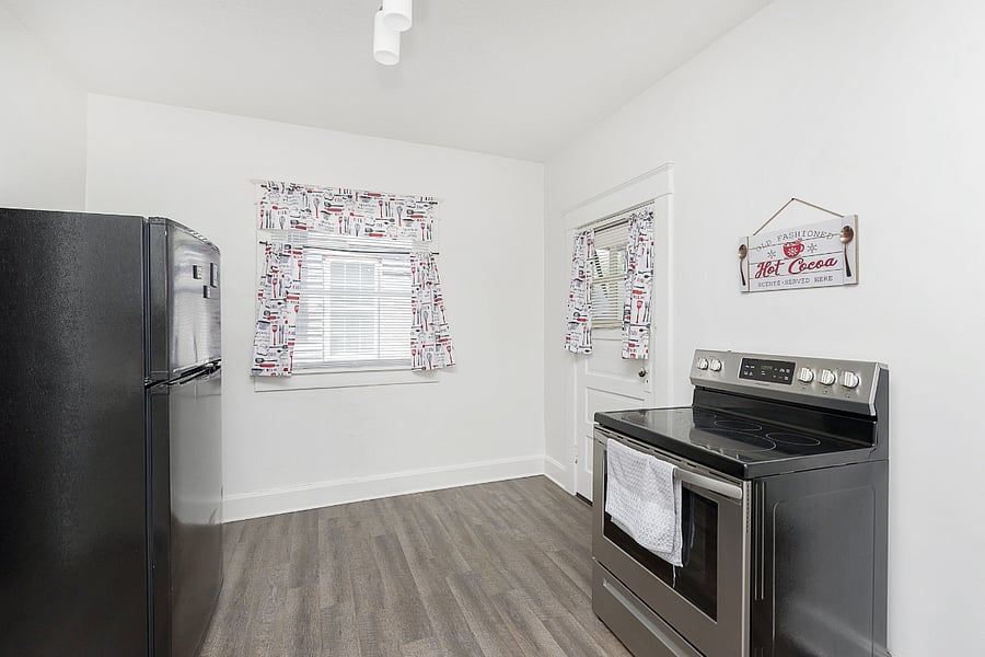 Furnished Finder property 286359_2 photo 10