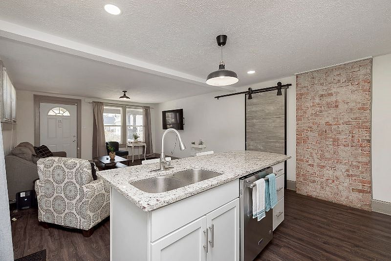 Furnished Finder property 286388_2 photo 7