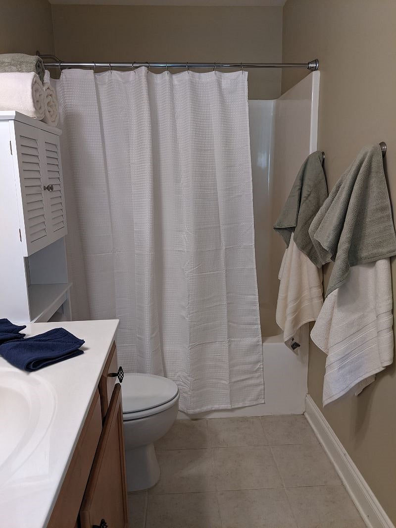 2nd floor bath