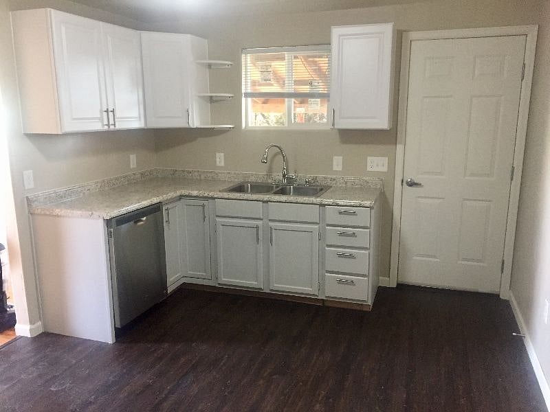 Furnished Finder property 286549_1 photo 4