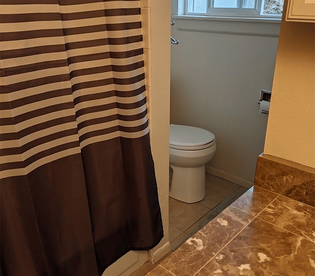 Full bath