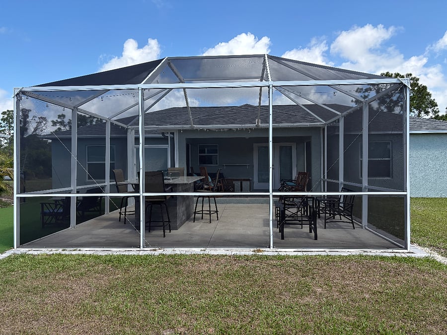 Screened-in Lanai