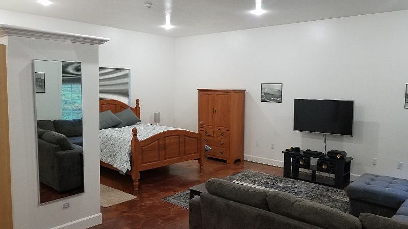 Furnished Finder property 286669_1 photo 30