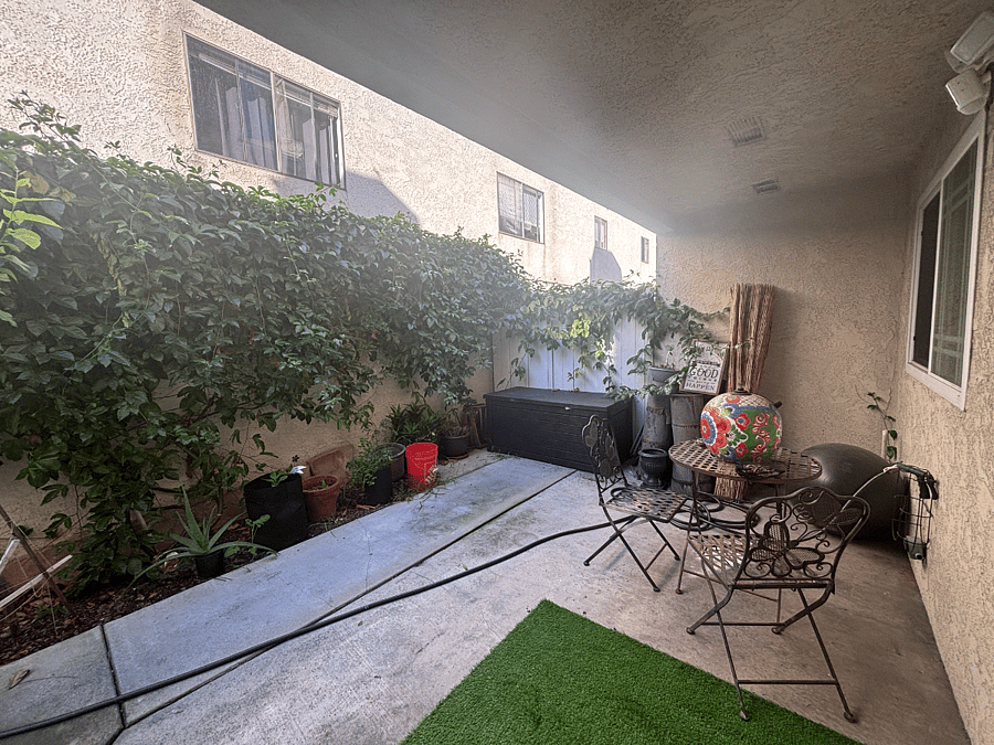 Outdoor garden