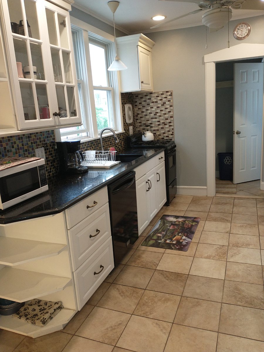 Furnished Finder property 286838_1 photo 2