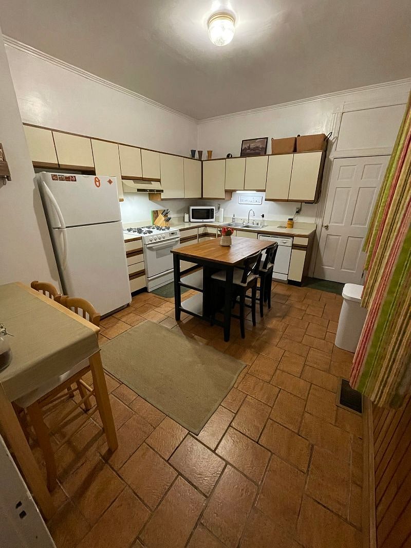 Furnished Finder property 286879_1 photo 4