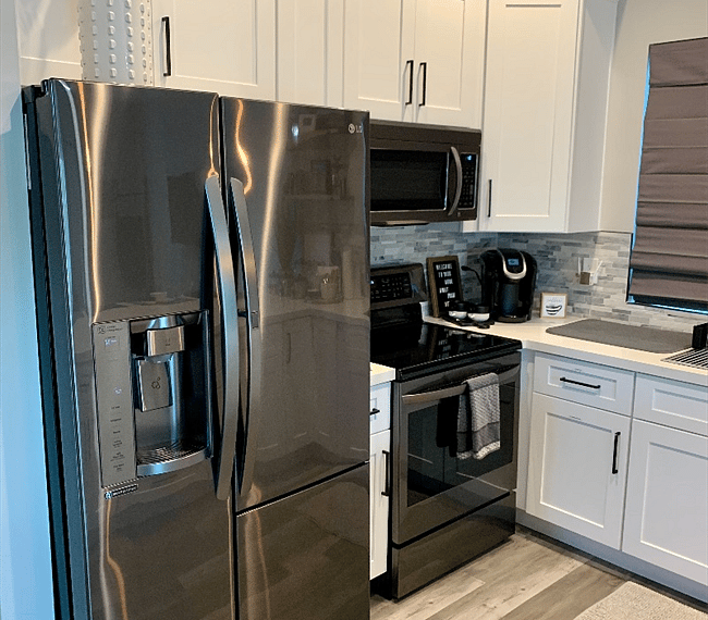Beautiful brand new LG appliances.
