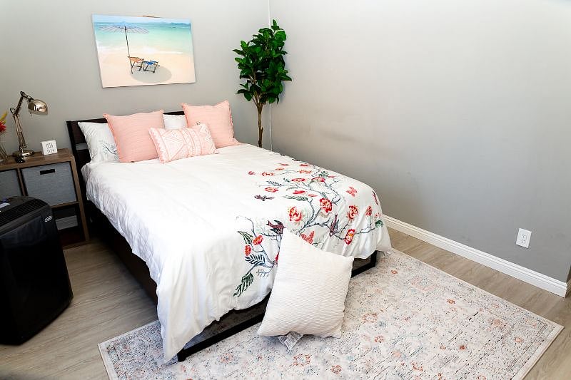 Furnished Finder property 286995_1 photo 3