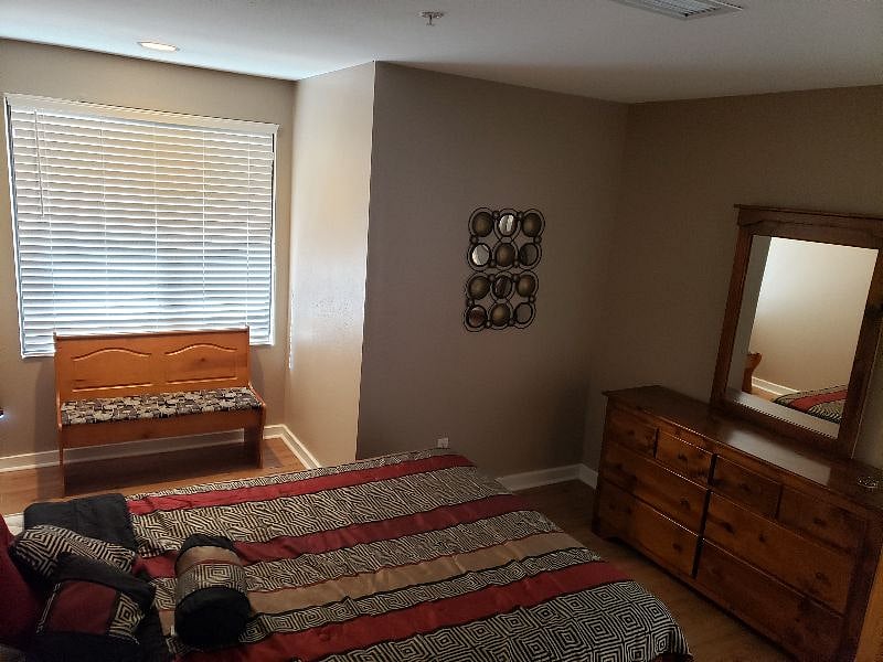 Furnished Finder property 287026_1 photo 11