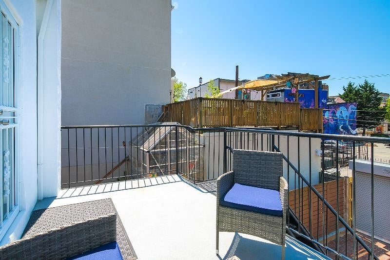 Furnished Finder property 287054_1 photo 30