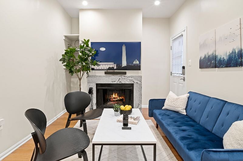 Furnished Finder property 287054_2 photo 18