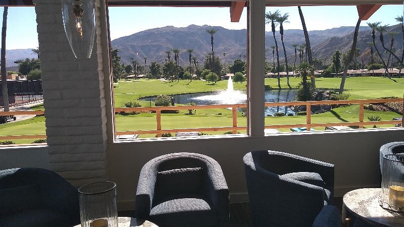 Clubhouse dining
