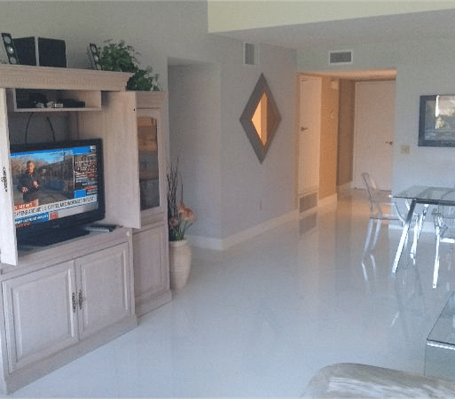 Living room/dining