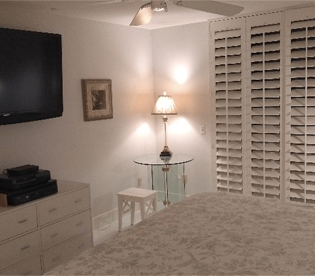 Master bedroom king