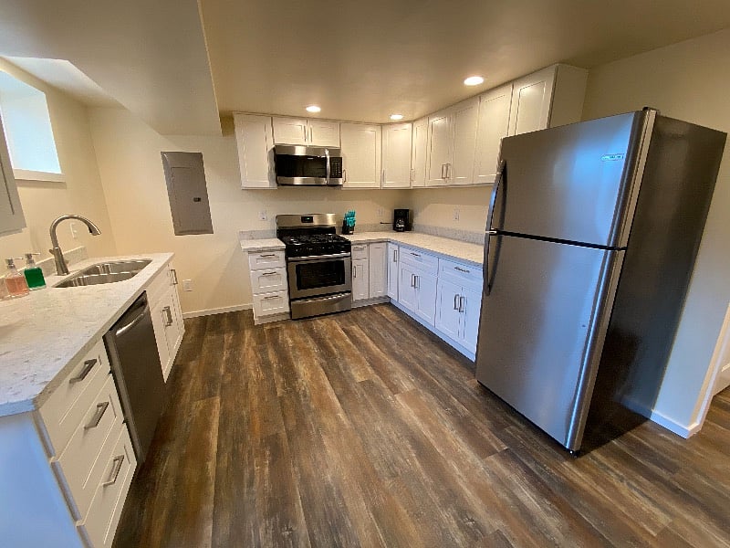 Full size appliances.