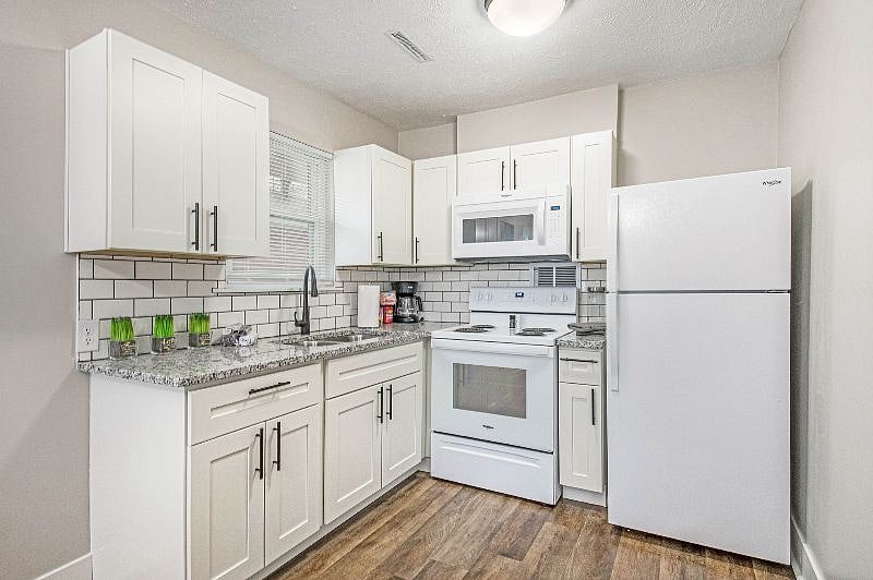 Furnished Finder property 287364_5 photo 3