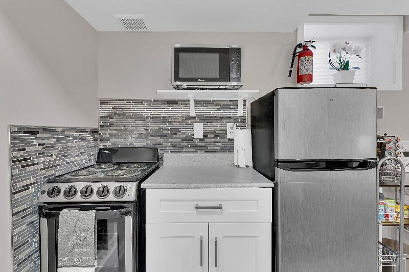 Furnished Finder property 287491_2 photo 20