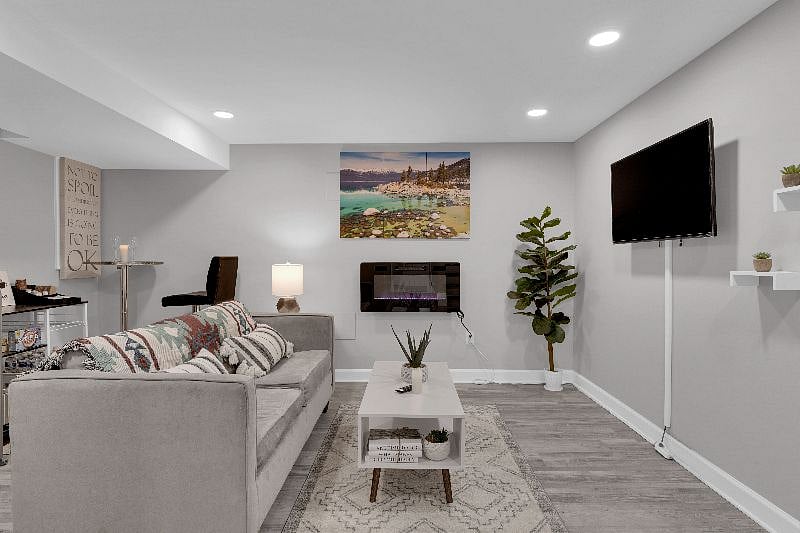 Furnished Finder property 287491_2 photo 17