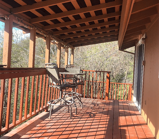 Private Deck