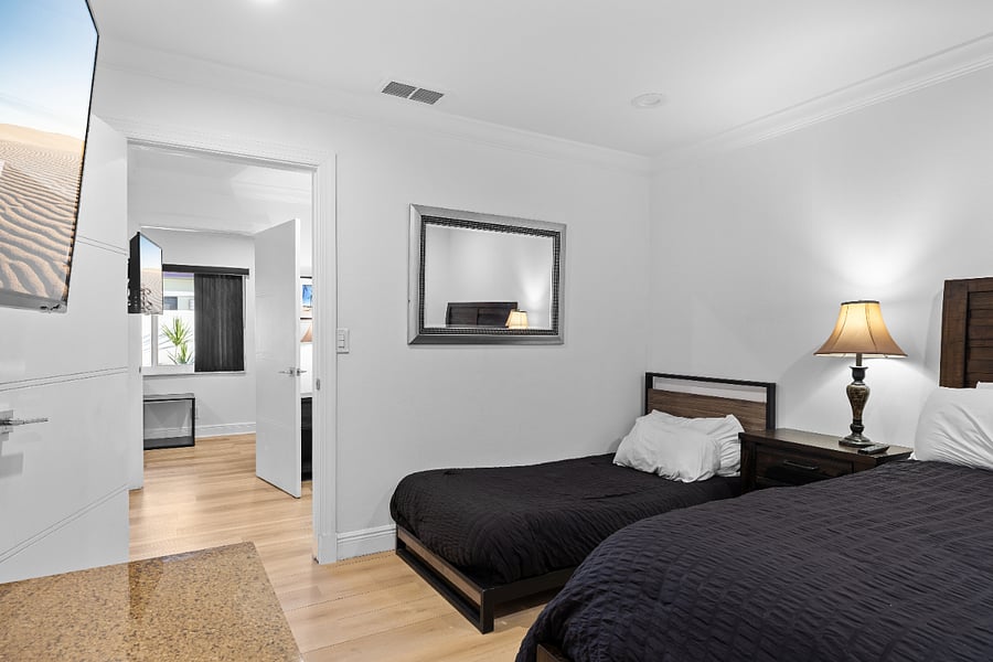 Furnished Finder property 287589_2 photo 9