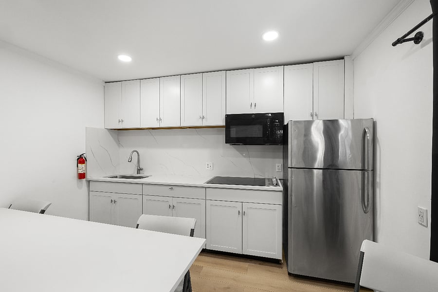 Furnished Finder property 287589_8 photo 3