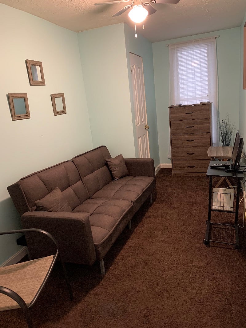 Sitting Room/Sleeper