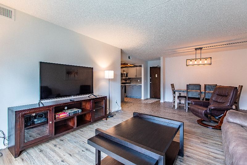 Furnished Finder property 287674_2 photo 7