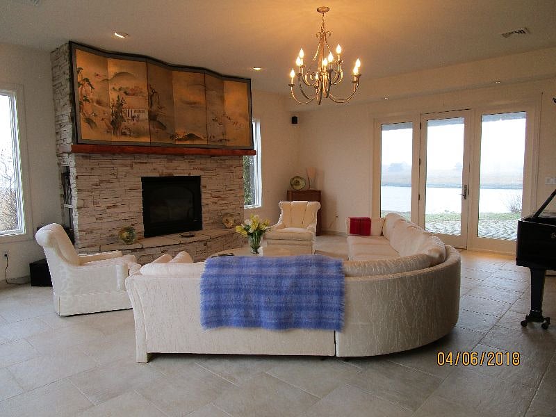 living room with gas fireplace 