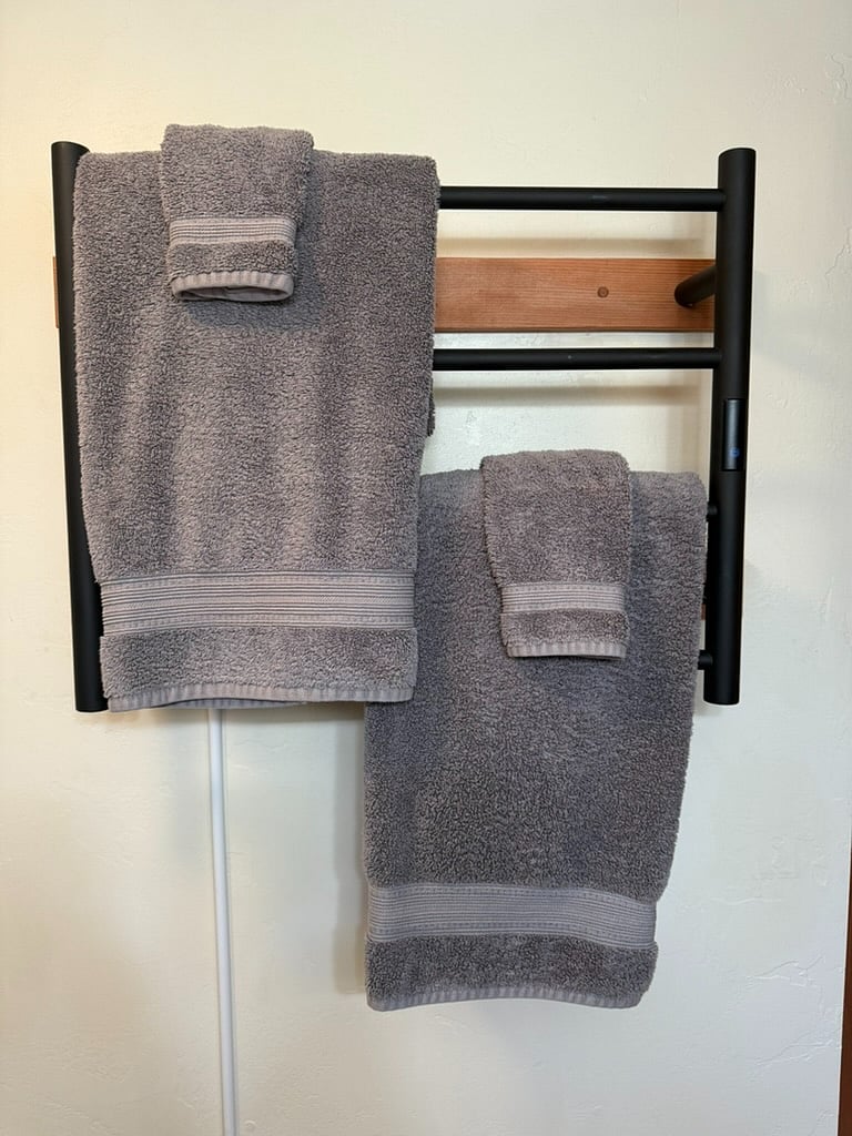 Heated towel rack to heat and dry your towels!