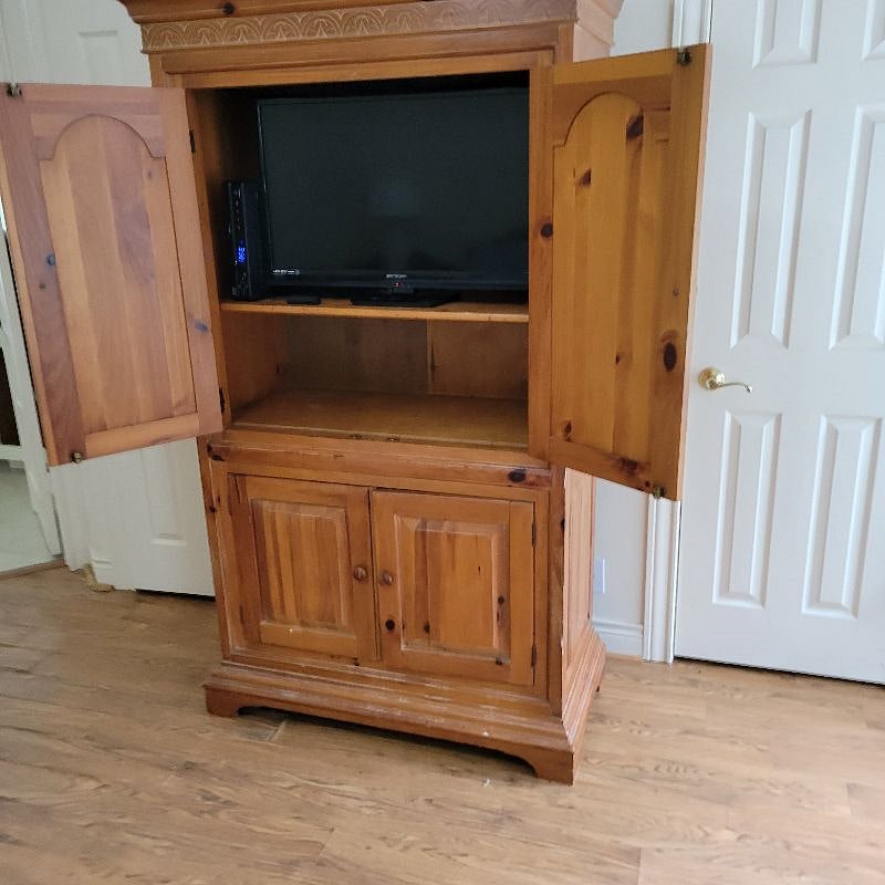 Chest with TV