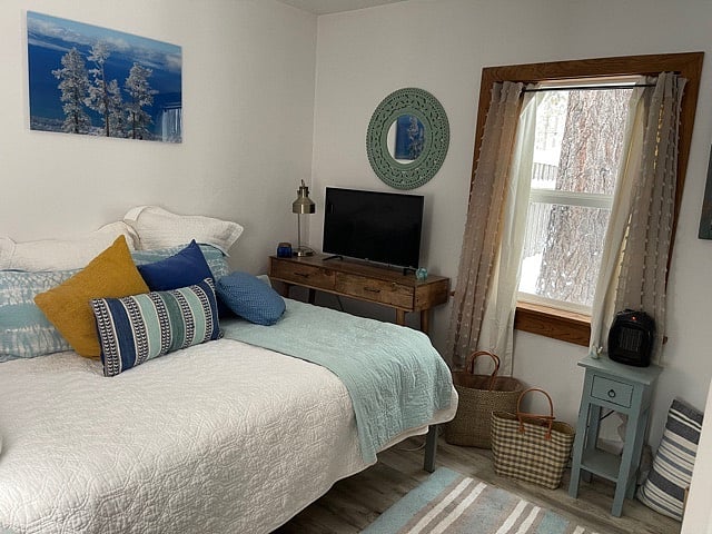 Downstairs Queen Bedroom