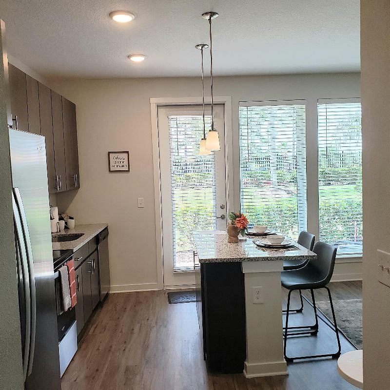 Furnished Finder property 288100_3 photo 10
