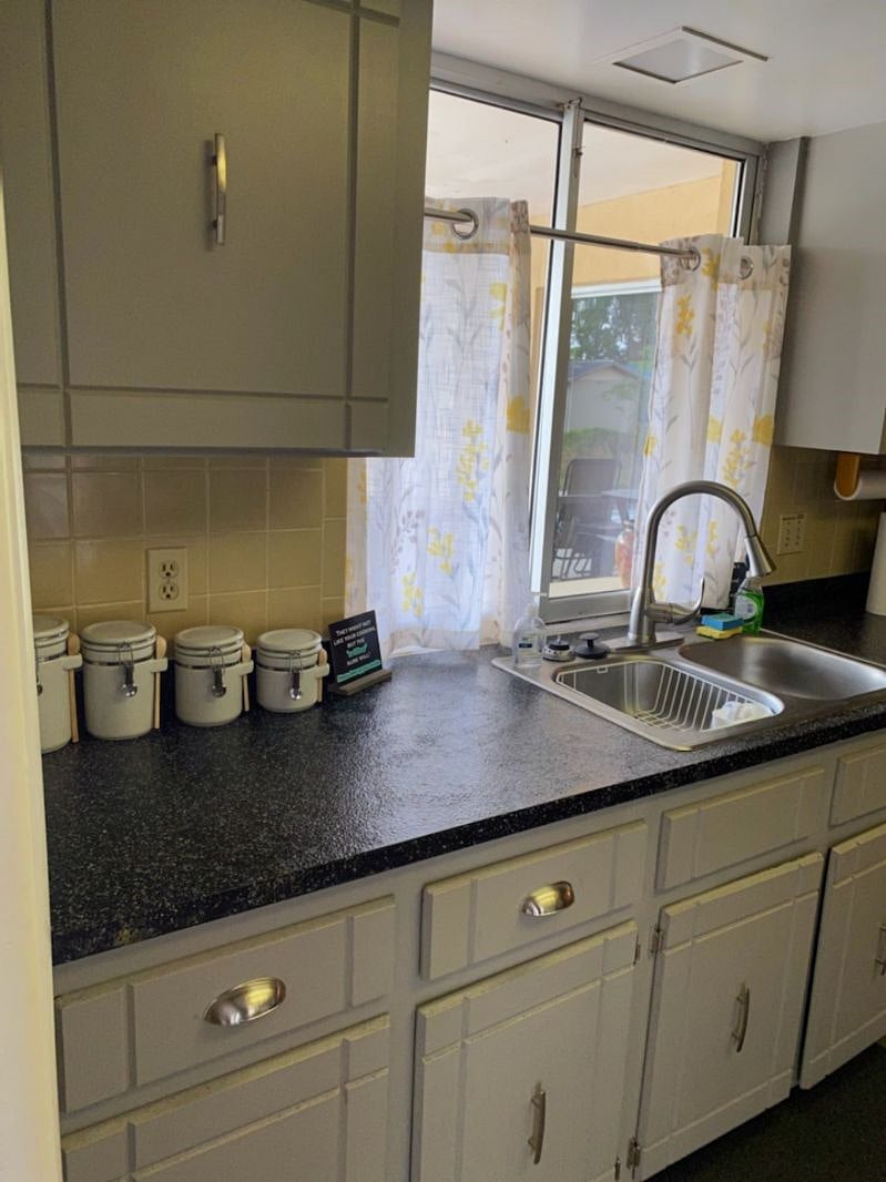 Furnished Finder property 288109_1 photo 10