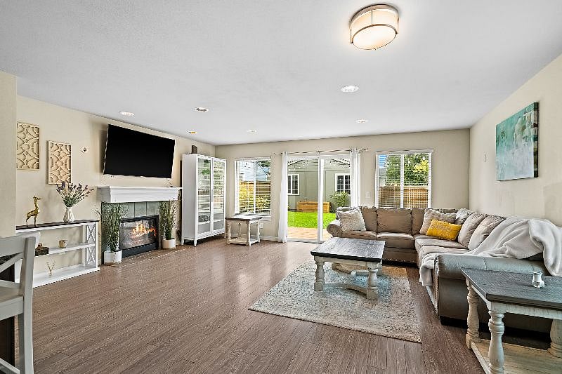 Furnished Finder property 288112_1 photo 3